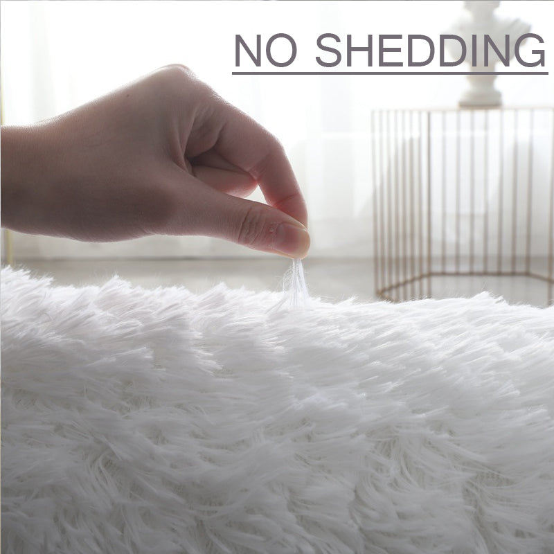 Super Soft Plush Round White Rug